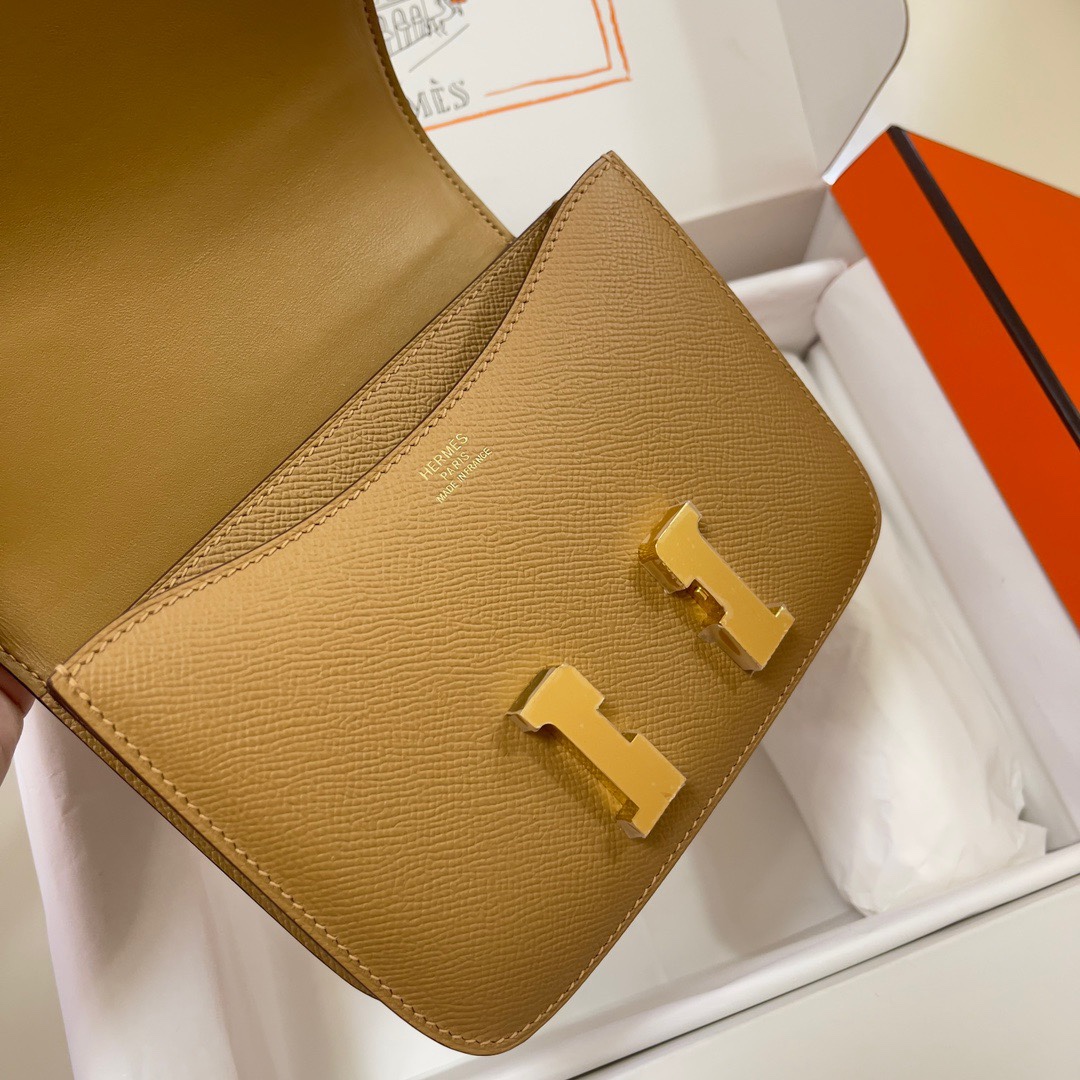 Hermes Constance 18 Mini Shoulder Bag In Sesame Epsom Leather